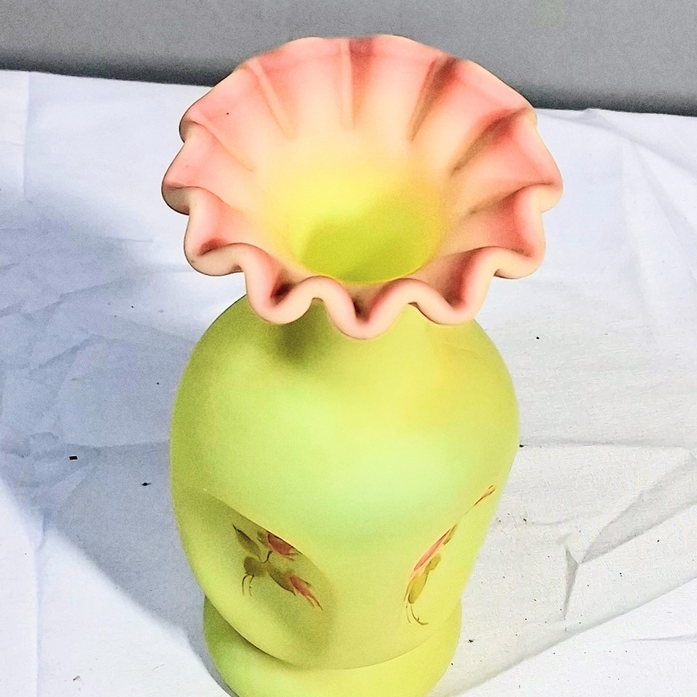 Fenton Glass Collectible Burmese Satin/Yellow Signed Hand Painted Ruffled Vase - Picture 4 of 9